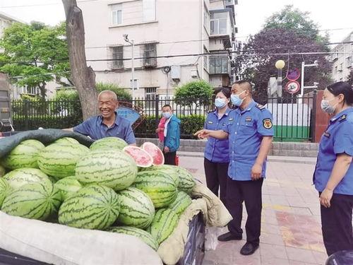 云霄网红桥吃瓜,吃瓜群众的热闹现场揭秘