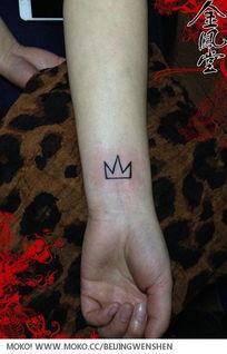 纹身女生网红吃瓜,揭秘娱乐圈幕后故事